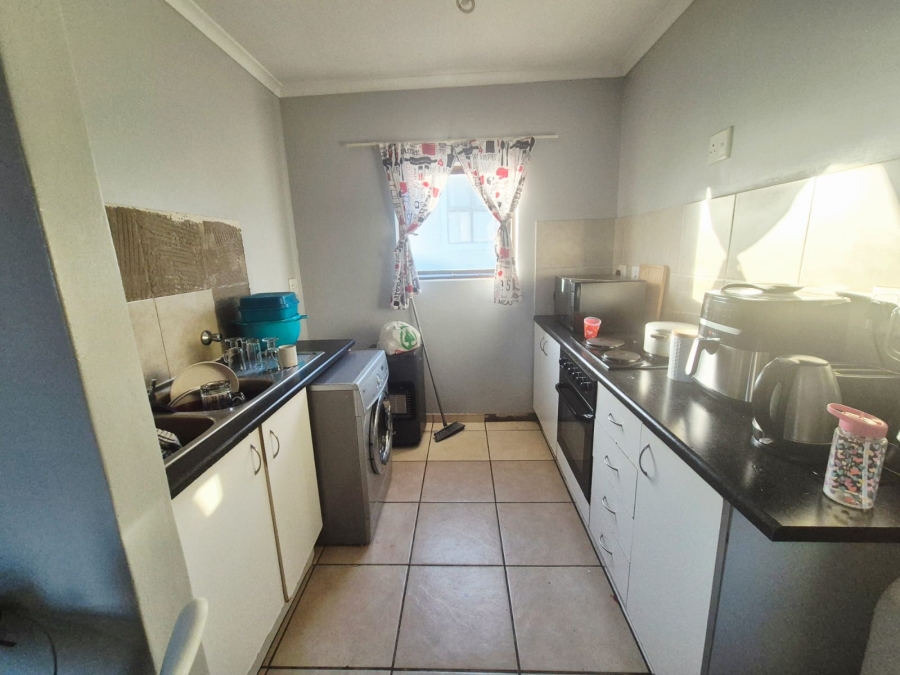 2 Bedroom Property for Sale in Parklands Western Cape